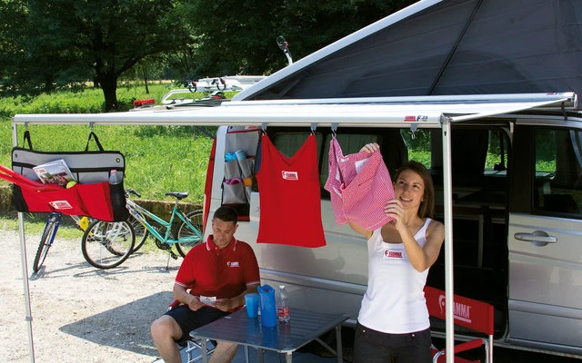 Fiamma Kit Awning Hangers Markisenhaken Für Die Kederschiene 1 Fiamma Kit Awning Hangers Markisenhaken Für Die Kederschiene