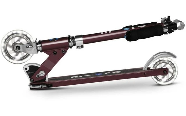 Micro Sprite LED Klappbarer Aluminium Scooter Mit LED-Rollen Autumn Rot 6 Micro Sprite LED Klappbarer Aluminium Scooter Mit LED-Rollen Autumn Rot – Bild 6