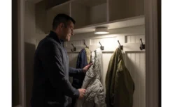 Mr. Beams MB981 LED Deckenleuchte Mit Bewegungsmelder Batteriebetrieben -Fiama Camping Geschaft 760184 5098412